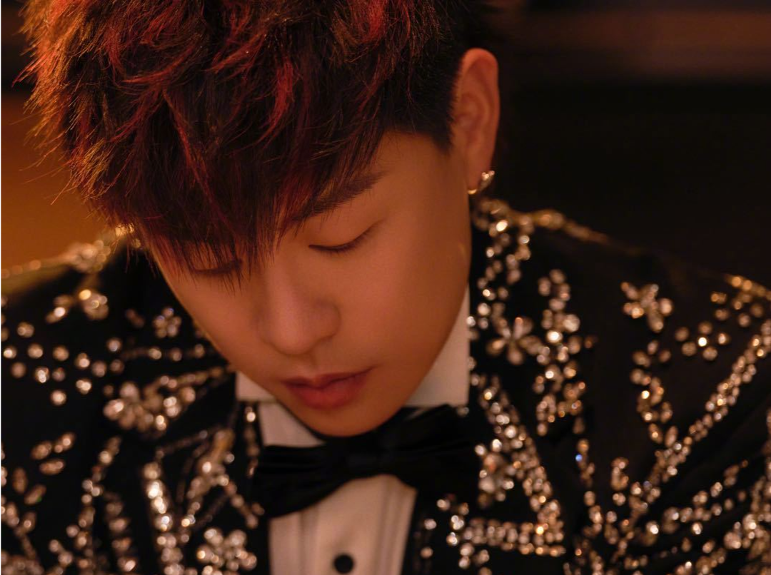 知名男歌手声明：不存在私生子