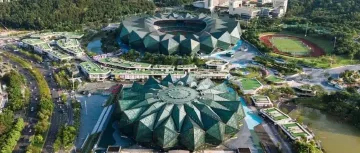 刘若英演唱会龙岗开唱！观演攻略→