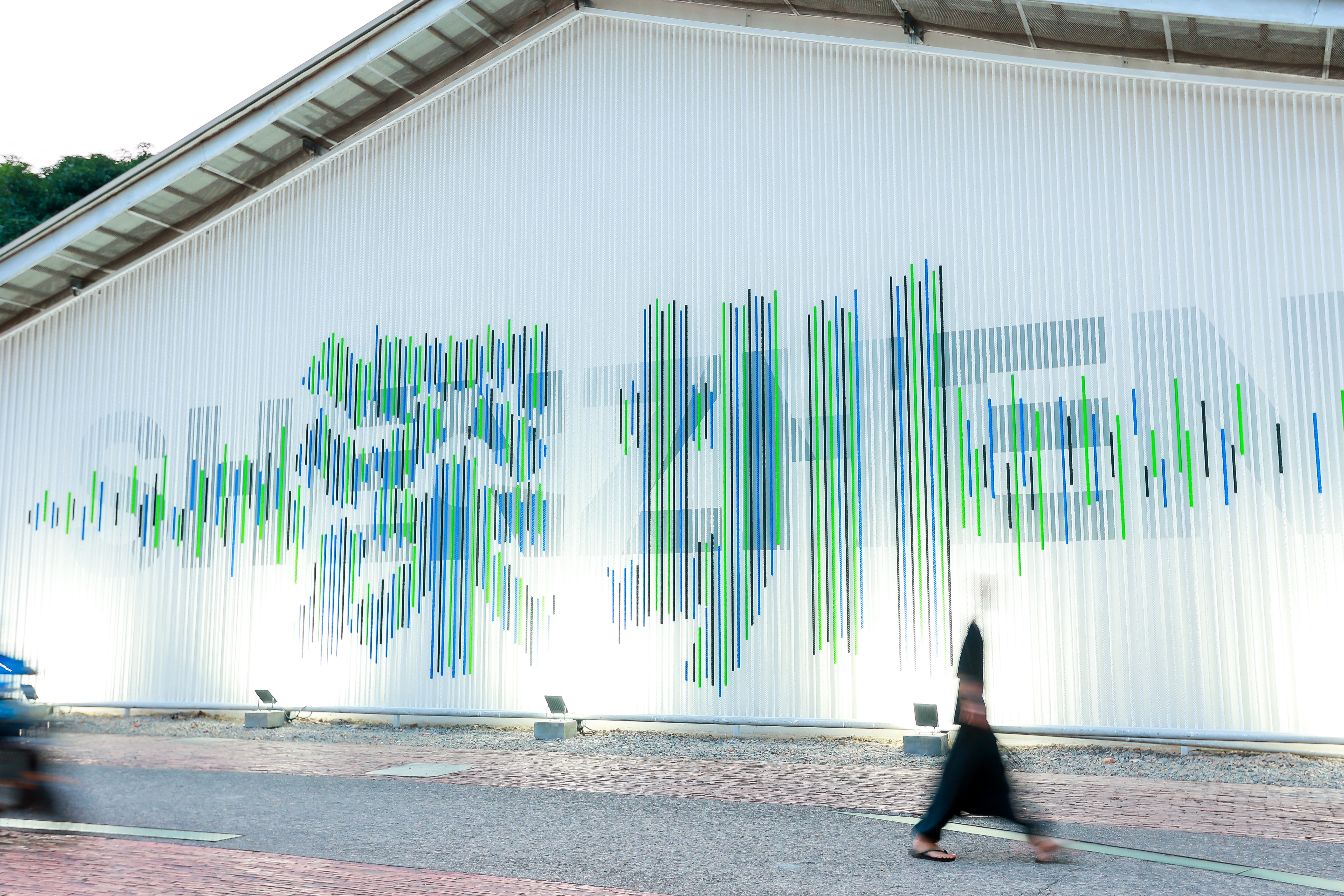 “深圳墙”变装上线！设计点亮城市日常