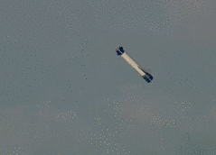 蓝色起源成功回收火箭助推器，马斯克发文祝贺贝佐斯