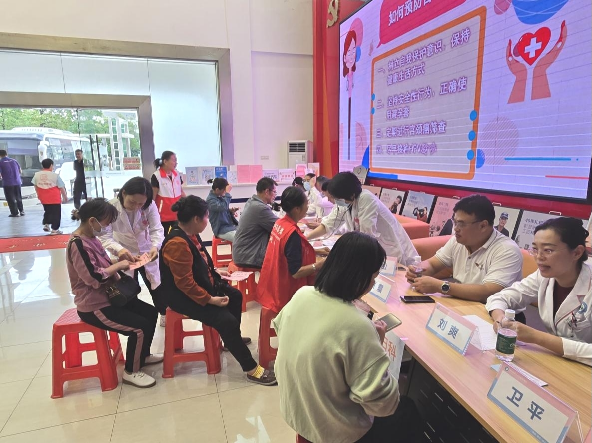 医社联动护健康，坪山区坑梓街道大型义诊活动暖人心