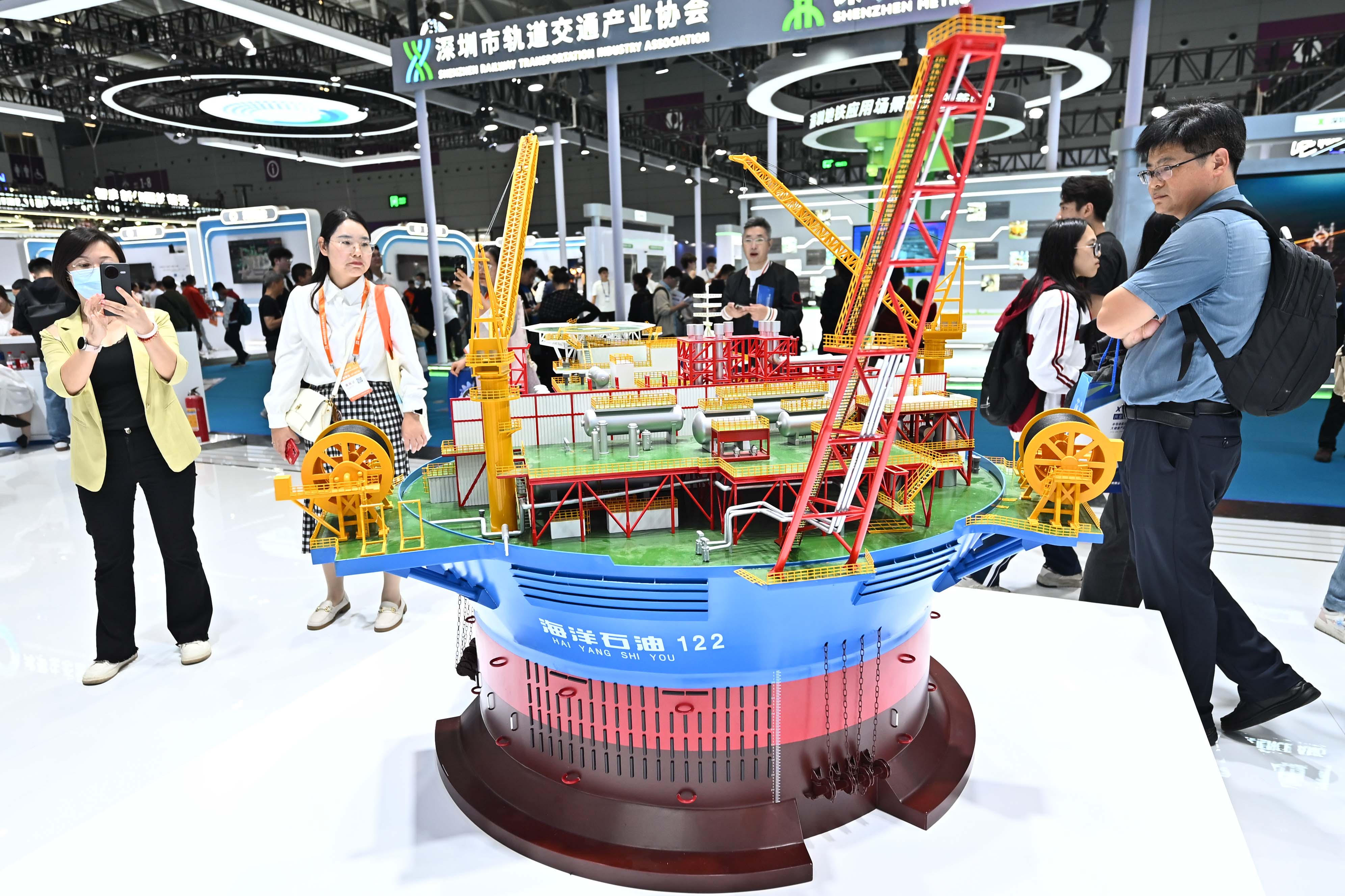 深海重器闪耀高交会!中国海油硬核装备模型引热议