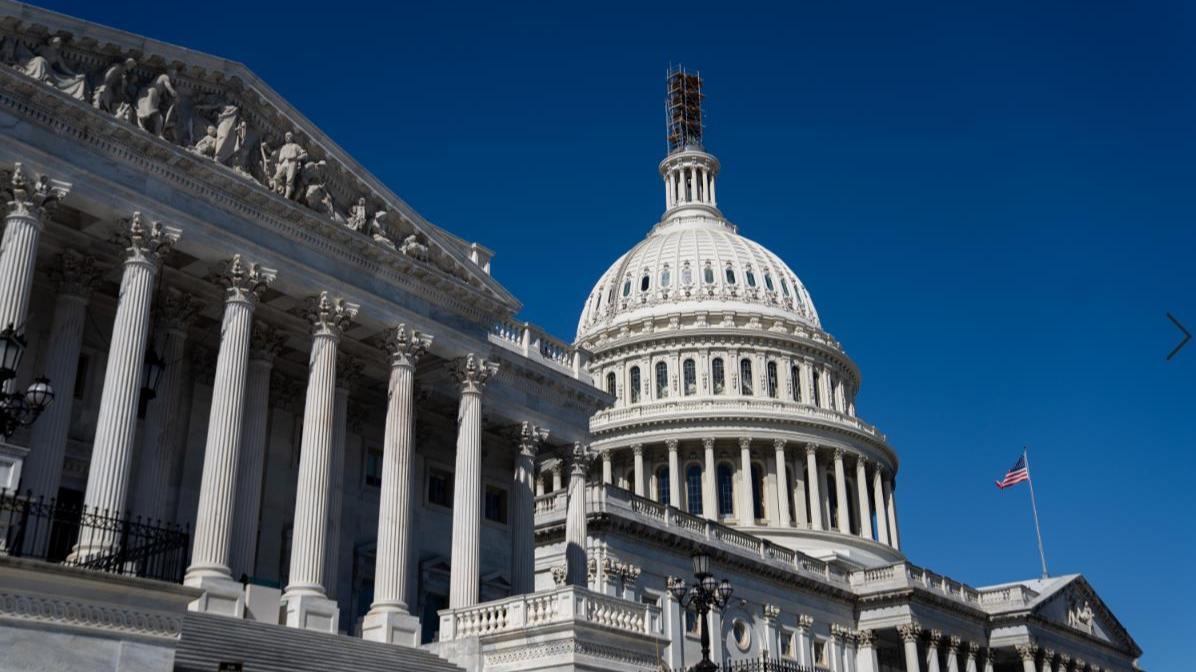 美参议院投票通过临时拨款法案