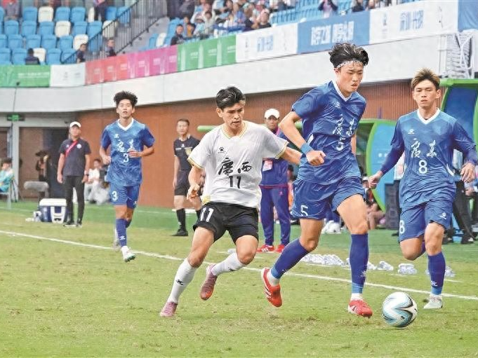 十五运会U20男足小组赛上演精彩一战  广东3∶0胜广西 以小组第一出线