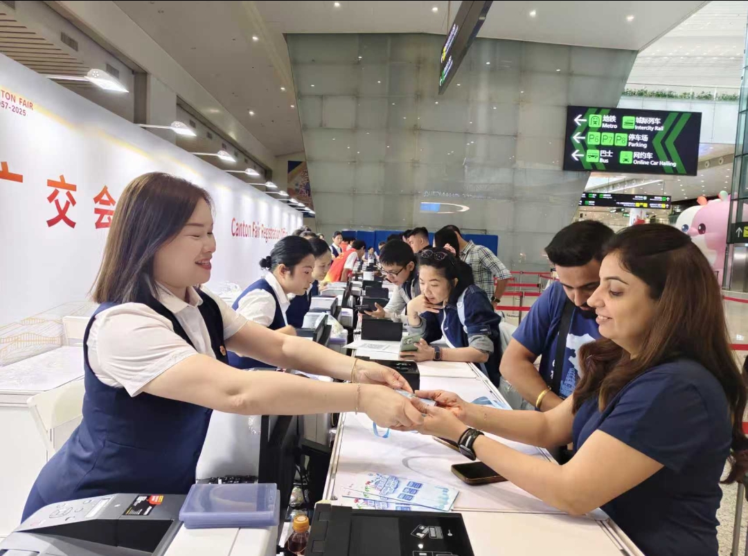 T3航站楼与第五跑道投运+单月客流创新高，金秋十月白云机场“双喜临门”