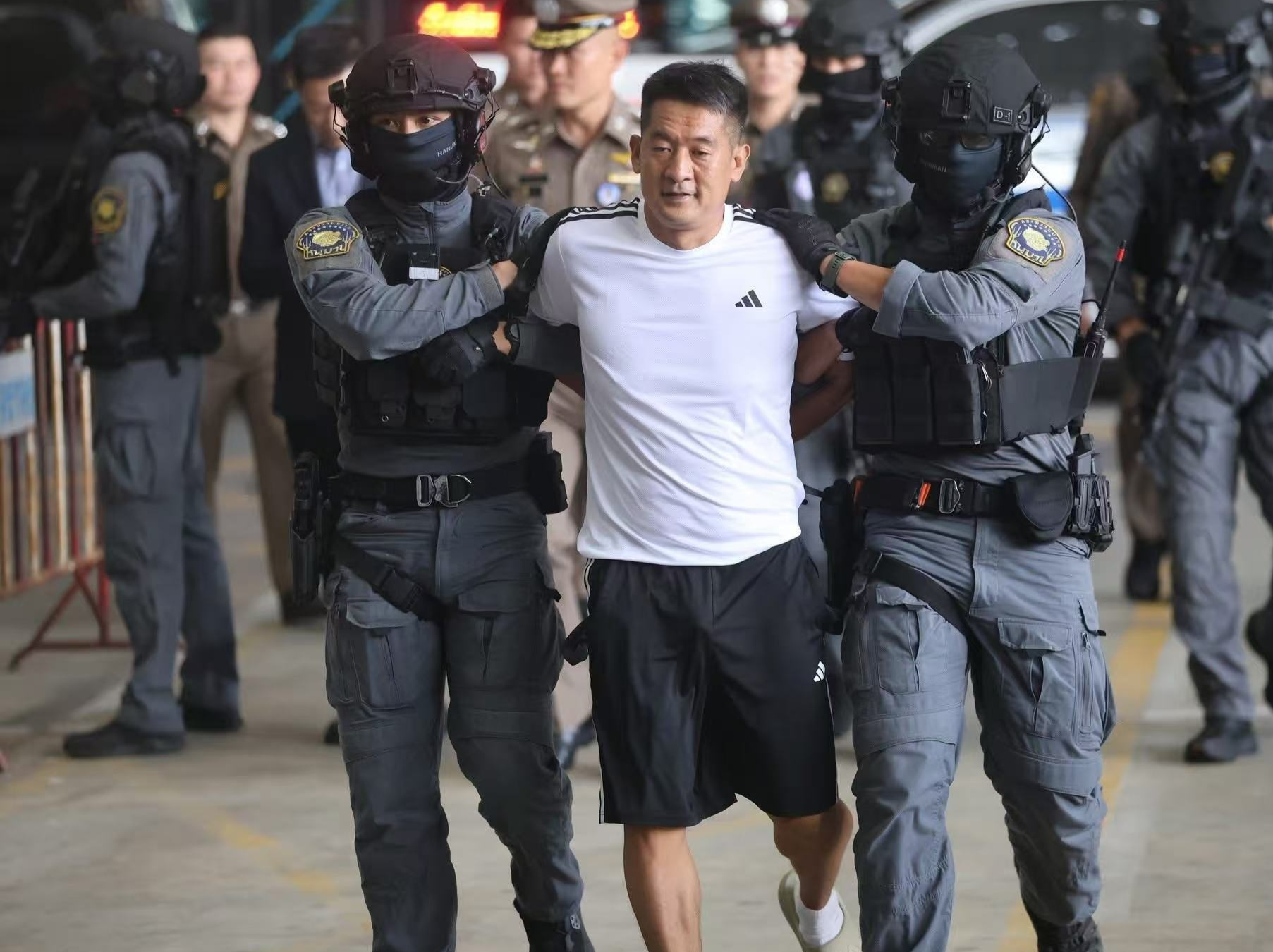 泰方将涉赌诈头目佘智江引渡回中国