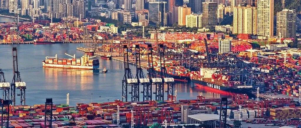 从“国内区域协作”进阶“全球市场链接”：“圳品出海”犹如“哪吒闹海”