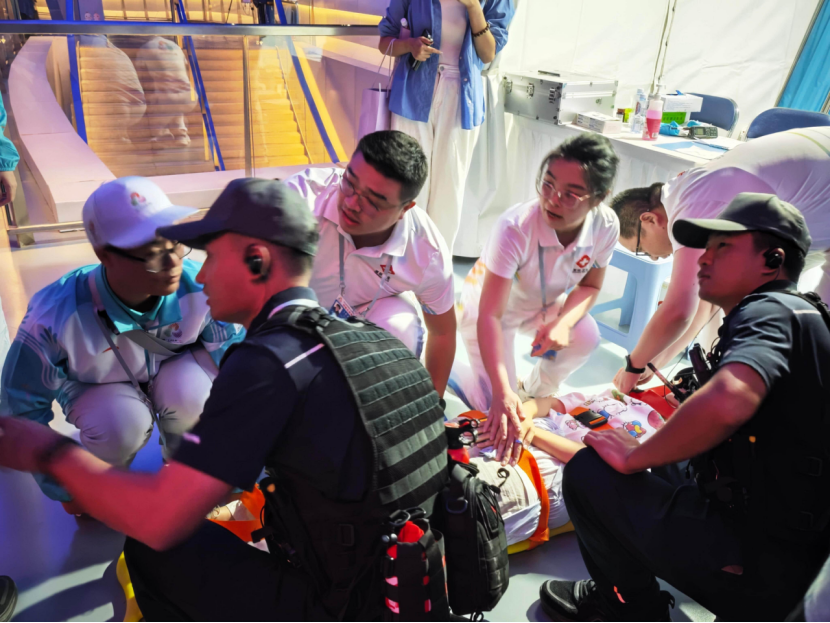 “最强大脑”调度!深圳为十五运闭幕式织就立体医疗保障网