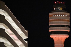 （外代一线）（5）政府“停摆”致空管人员严重短缺　全美约6000架次航班受影响