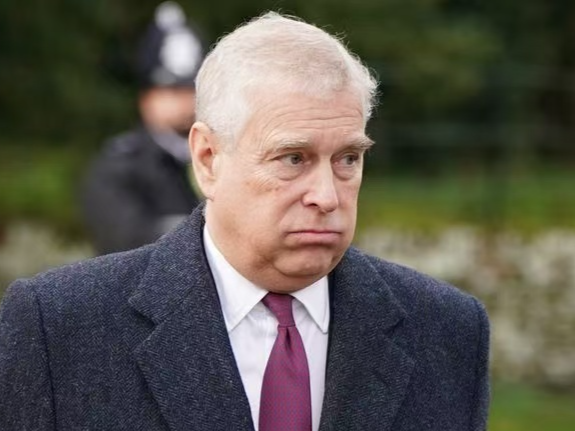 英国国王签署诏书 正式剥夺安德鲁王子头衔 