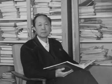 著名粒子物理学家、中国科学院高能物理研究所原所长郑志鹏逝世