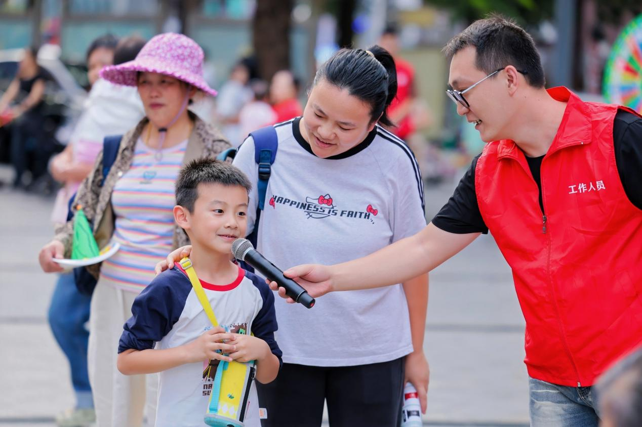 福城街道11.8垃圾减量日宣传活动
