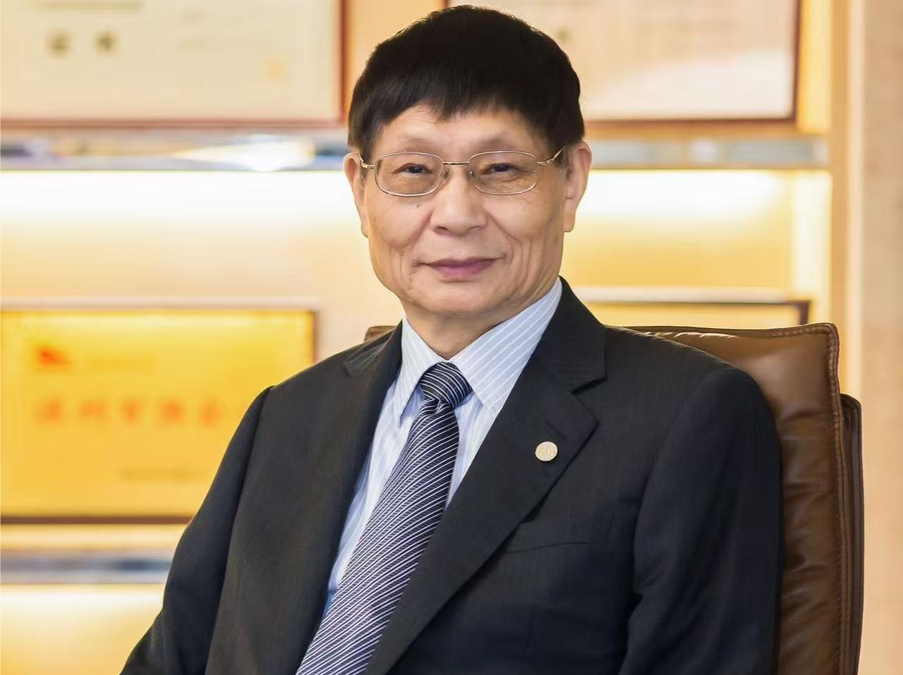 文明之光耀坪山｜汪大维：廿五载筑梦十校，点亮两万五千个未来