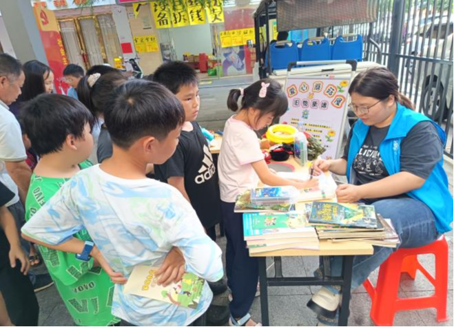 “小物件”传递“大温暖”,松岗楼岗社区“爱心蘑菇屋”搭建邻里互助桥梁
