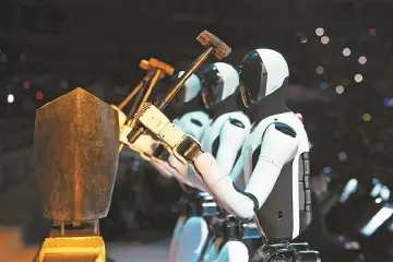 揭秘十五运会开幕式背后的故事:深圳机器人奏响千年青铜礼乐