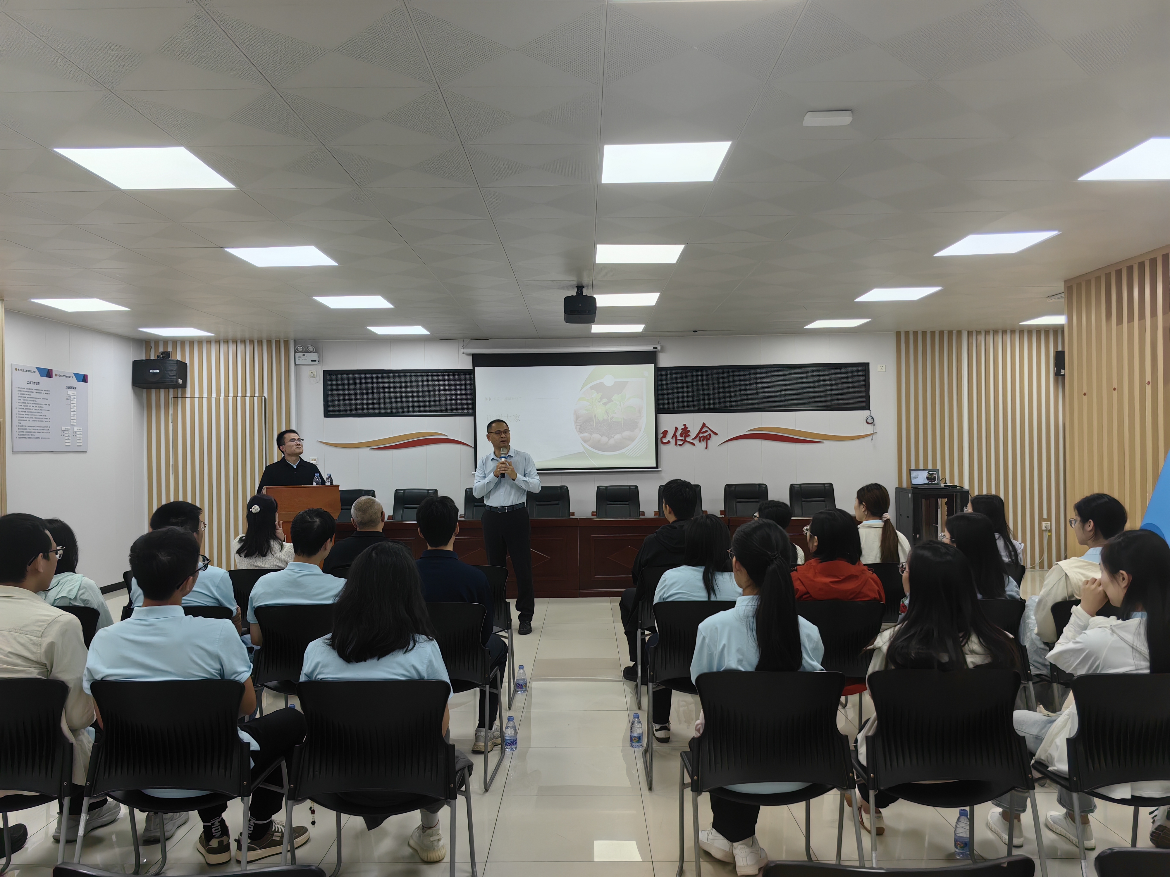 数字赋能基层治理 平湖禾花“虚拟社区”解锁党建新效能