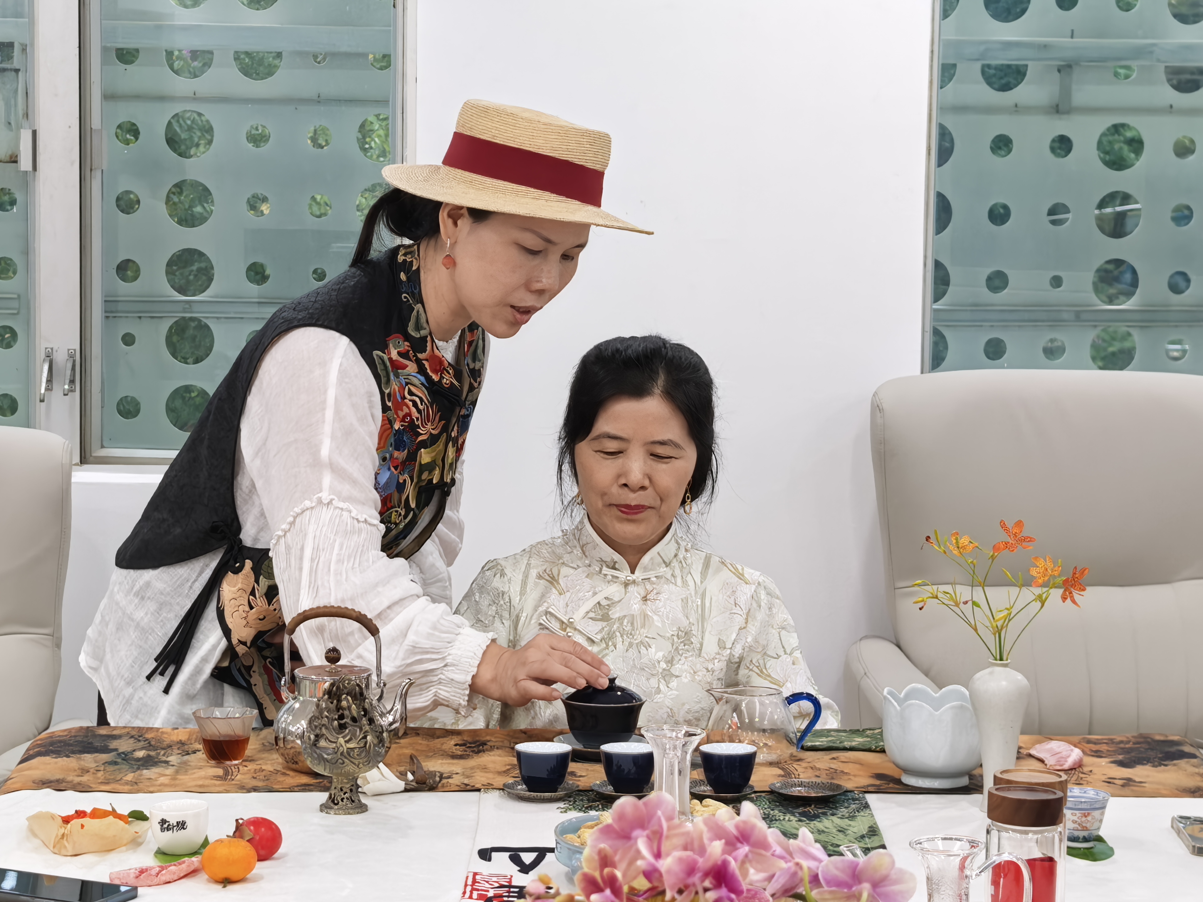 一杯清茶话邻里!光明街道迳口社区茶艺活动温暖落幕