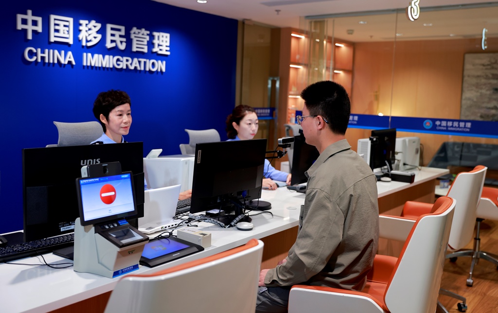 皇岗边检站:优化河套深港科技创新合作区跨境流动便利