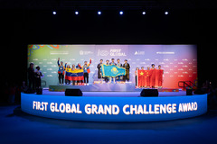 中国队在2025年FIRST全球机器人挑战赛获三个奖项（2）