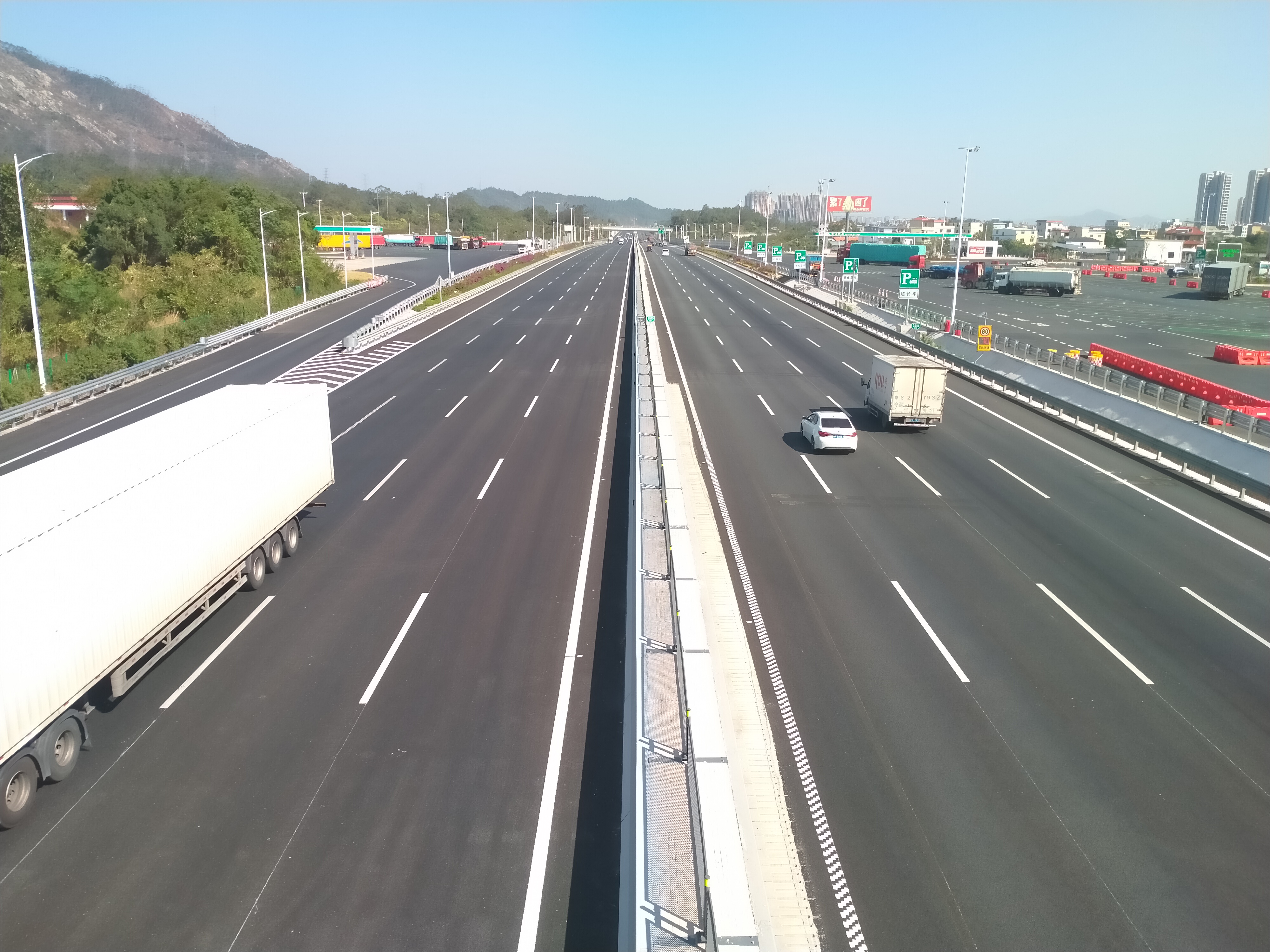 文化地标+特色活动上线！快来解锁粤赣、惠河高速的“宝藏”服务区