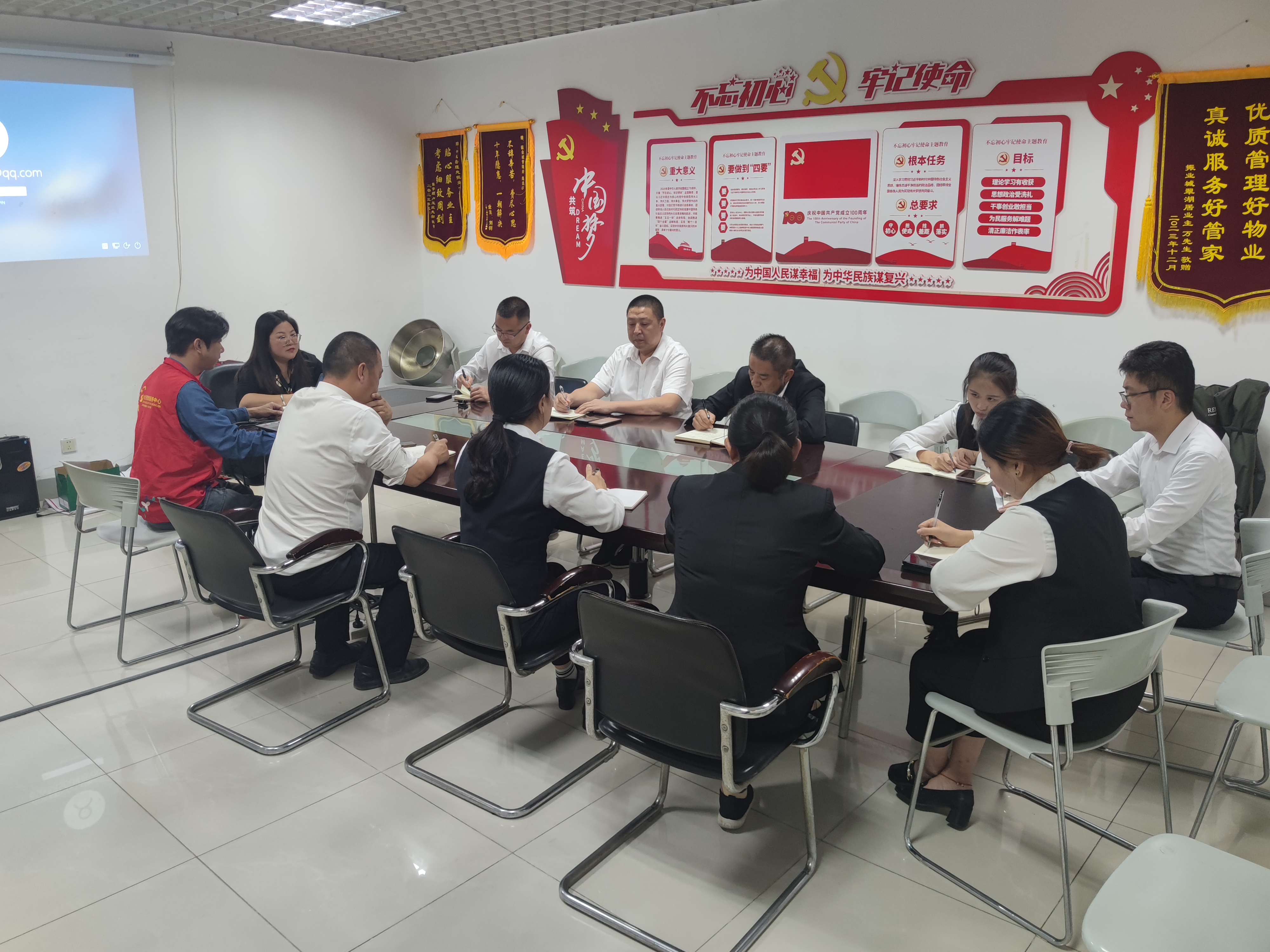 党建引领破困局！横岗六约北社区“邻里连心桥”破解超大型小区治理难题