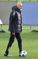 （外代二线）（1）足球——欧冠联赛：尤文图斯队赛前备战