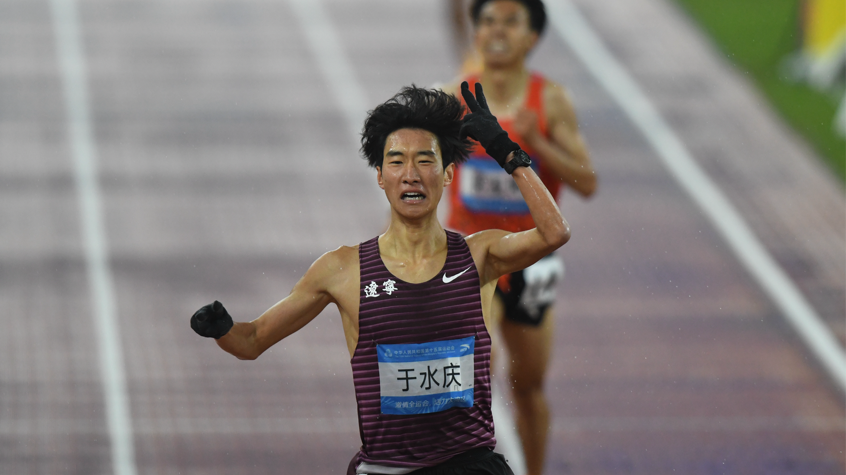 冷空气来了，但十五运会田径赛场更“热”了！