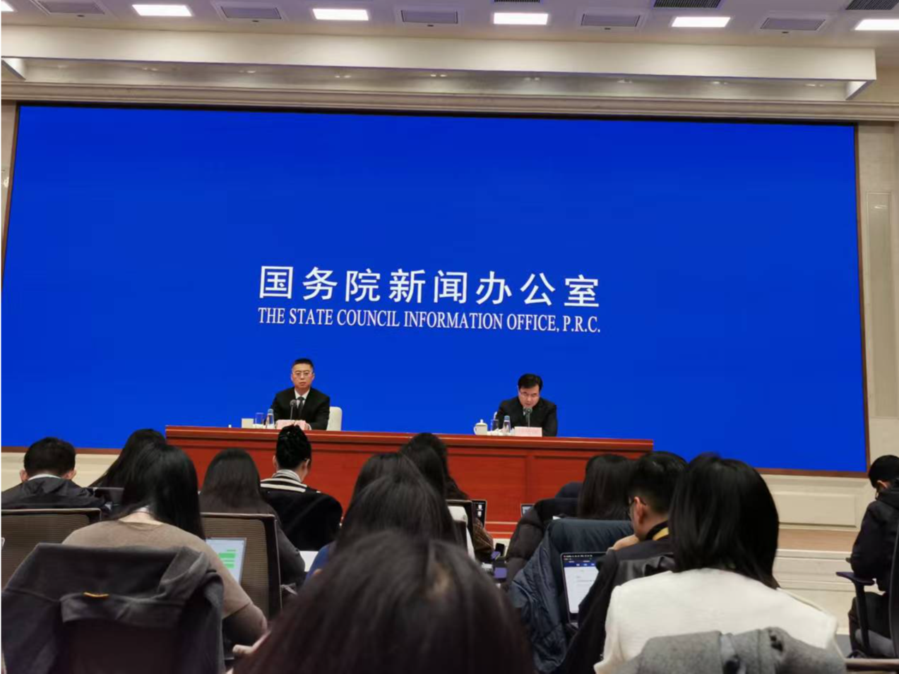 国家统计局:实现全年预期目标具备较多有利条件