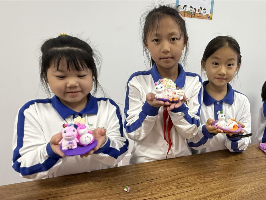 萌娃巧手捏出“全运顶流”！坪山街道青少年黏土活动绽放运动魅力