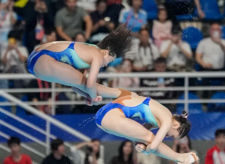 十五运会记者手记｜成长是一次从容的入水