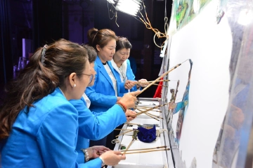 非遗皮影进盐田，深圳市“我们的中国梦——文化进社区（进万家）下基层”演活动举行