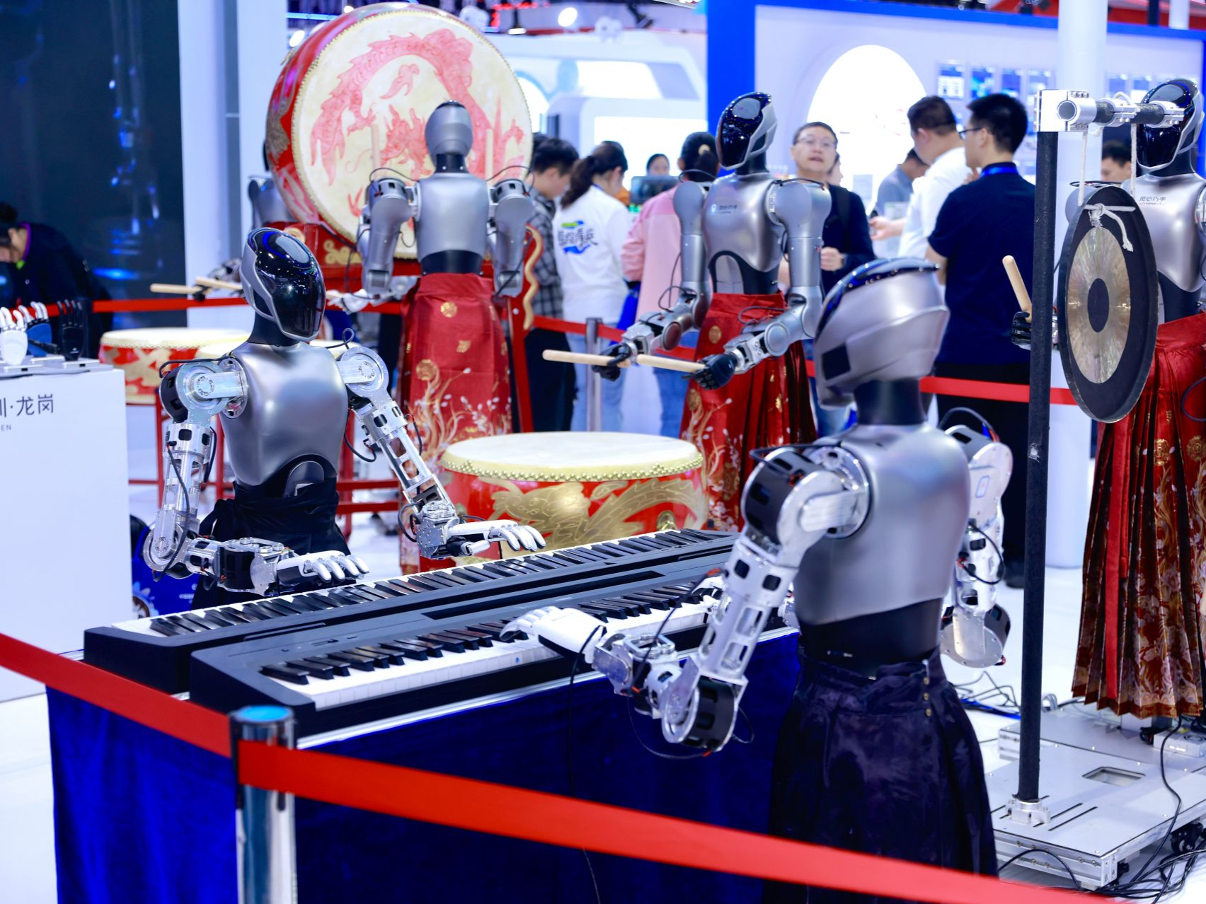 从“给政策”到“造生态”！龙岗区实践科技创新“杀手锏”