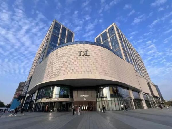 于东来回应“胖东来上市” 