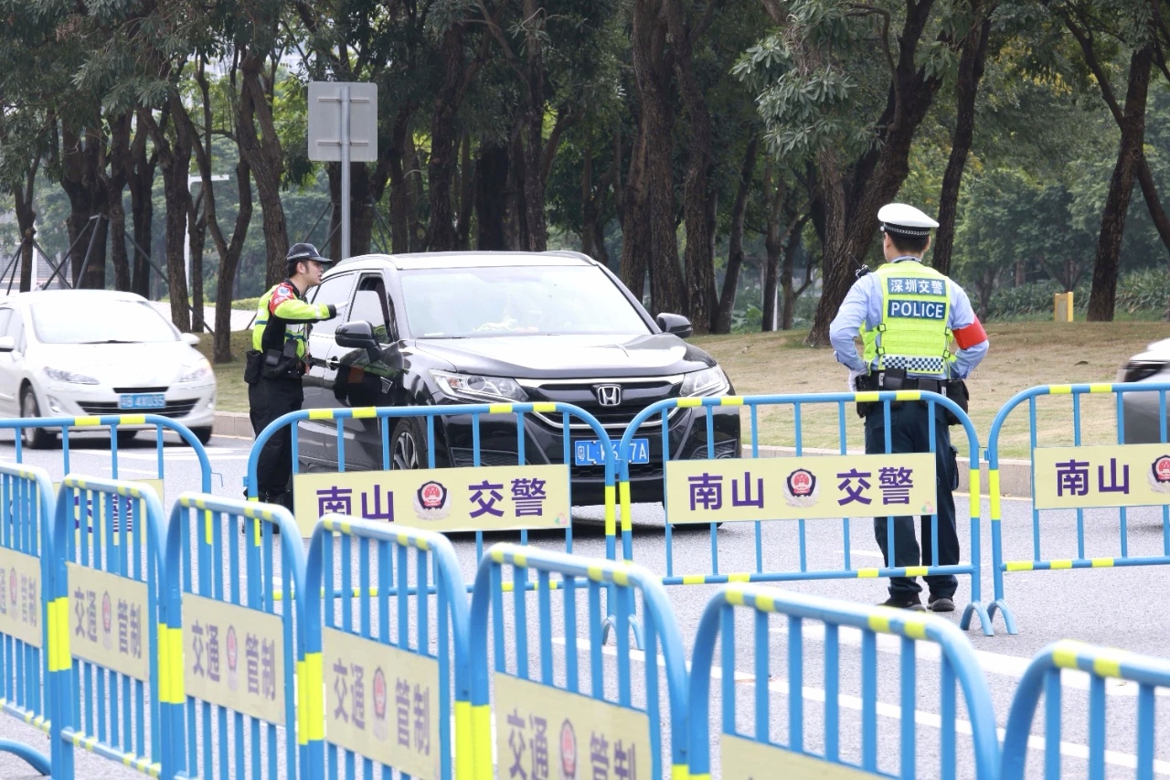 深圳交警：感谢每一位市民的支持与理解