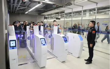 深夜通关党看过来!皇岗口岸入境大厅扩容快捷通道启用