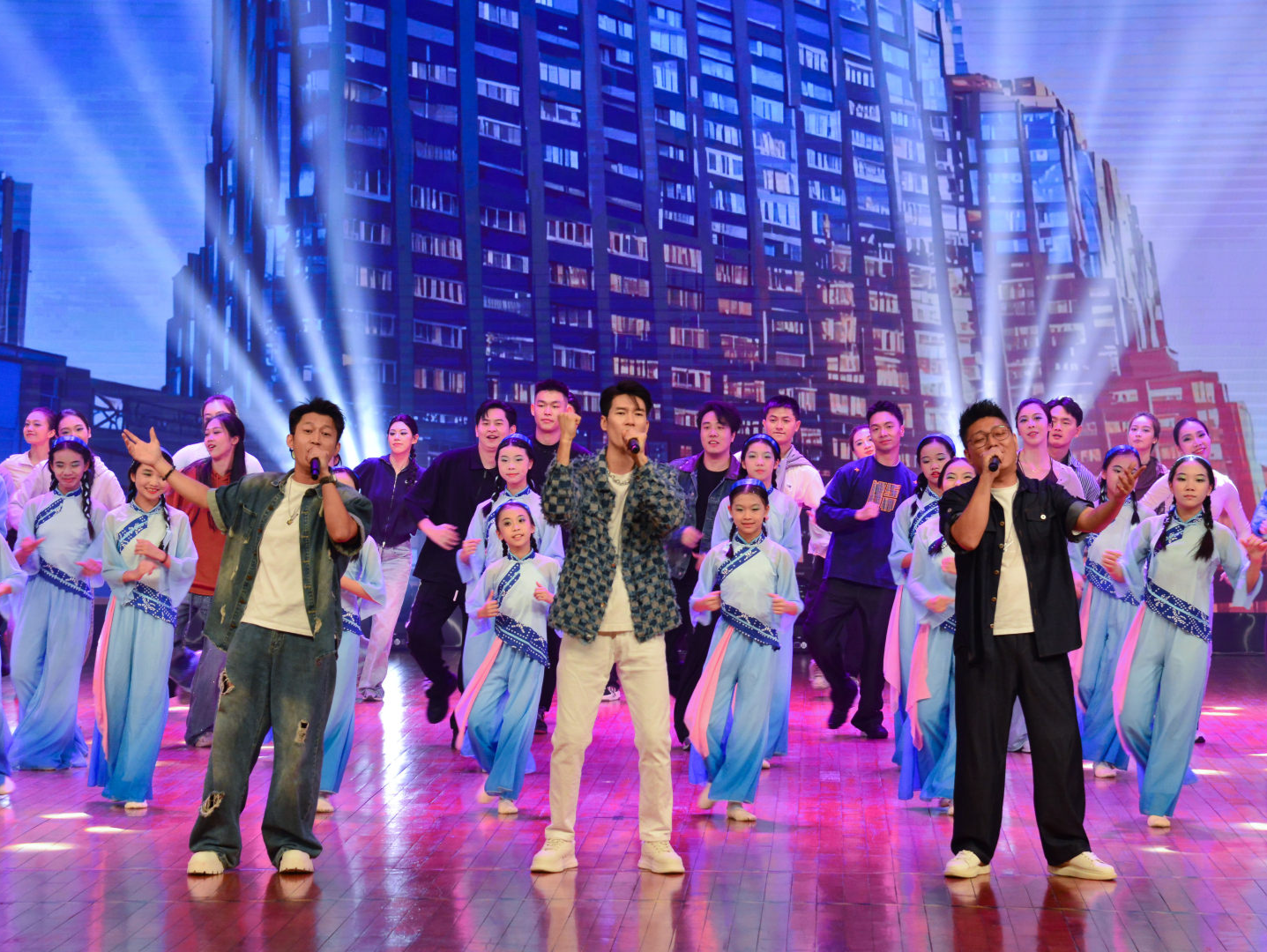 潮涌湾区耀全运 艺韵四季绘华章 2025“开演——文艺四季SHOW”圆满收官​