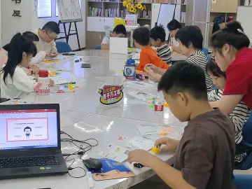 罗湖区鹿丹村社区开展蚂蚁家族亲子科普活动，激发儿童探索自然兴趣