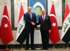 伊拉克和土耳其签署水资源合作文件