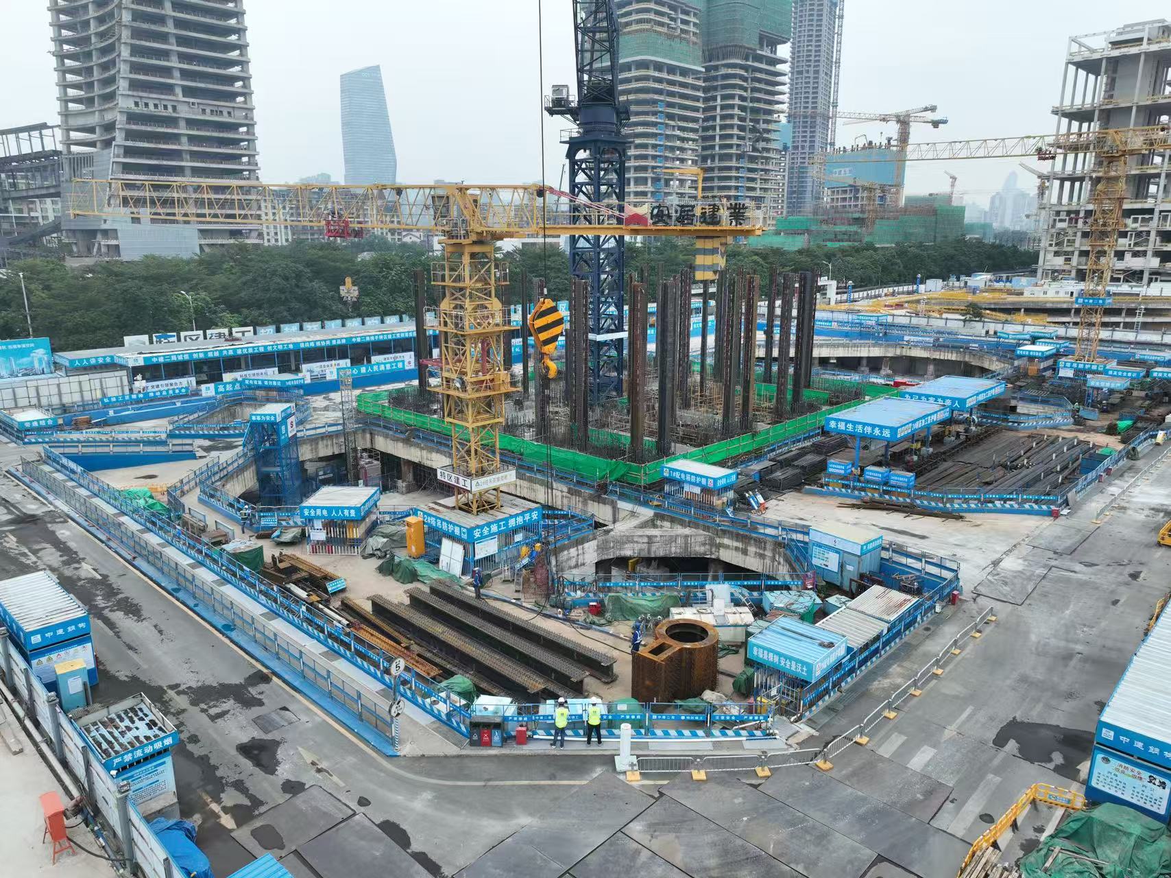 冲出“正负零”! 深圳湾超级总部基地B塔建设突破重要节点