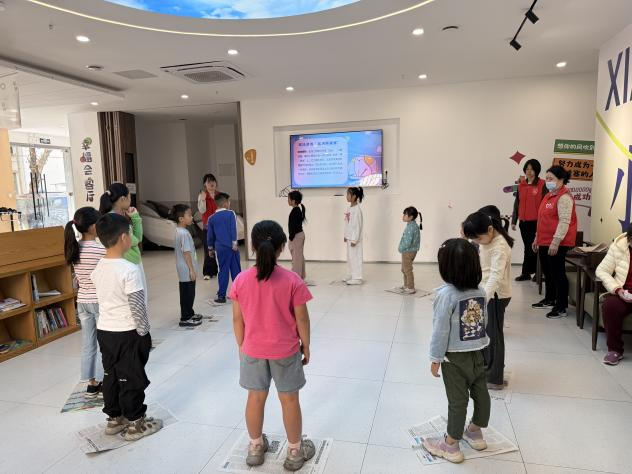 福田南园街道南园社区世界儿童日活动别开生面，辖区儿童成为“气候担当”