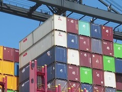 香港2025年第三季度本地生产总值预估同比上升3.8%