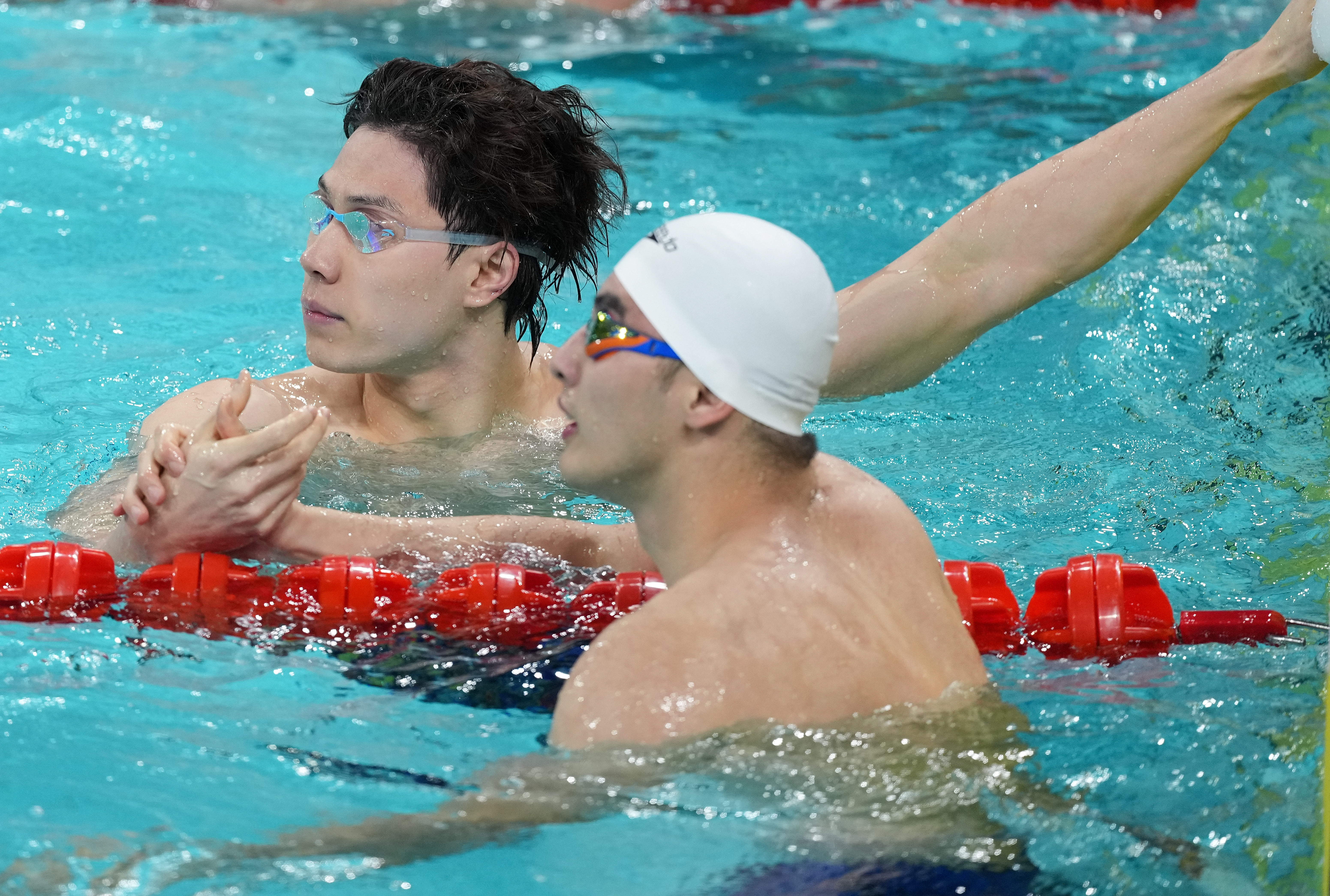 手记 | 覃海洋的从容与陈俊儿的不甘，都真实
