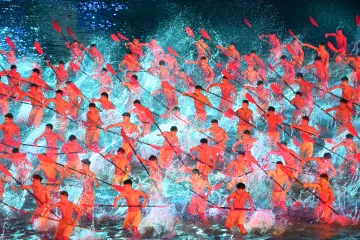 香港观众十五运闭幕式在现场：科技很酷、人心很暖