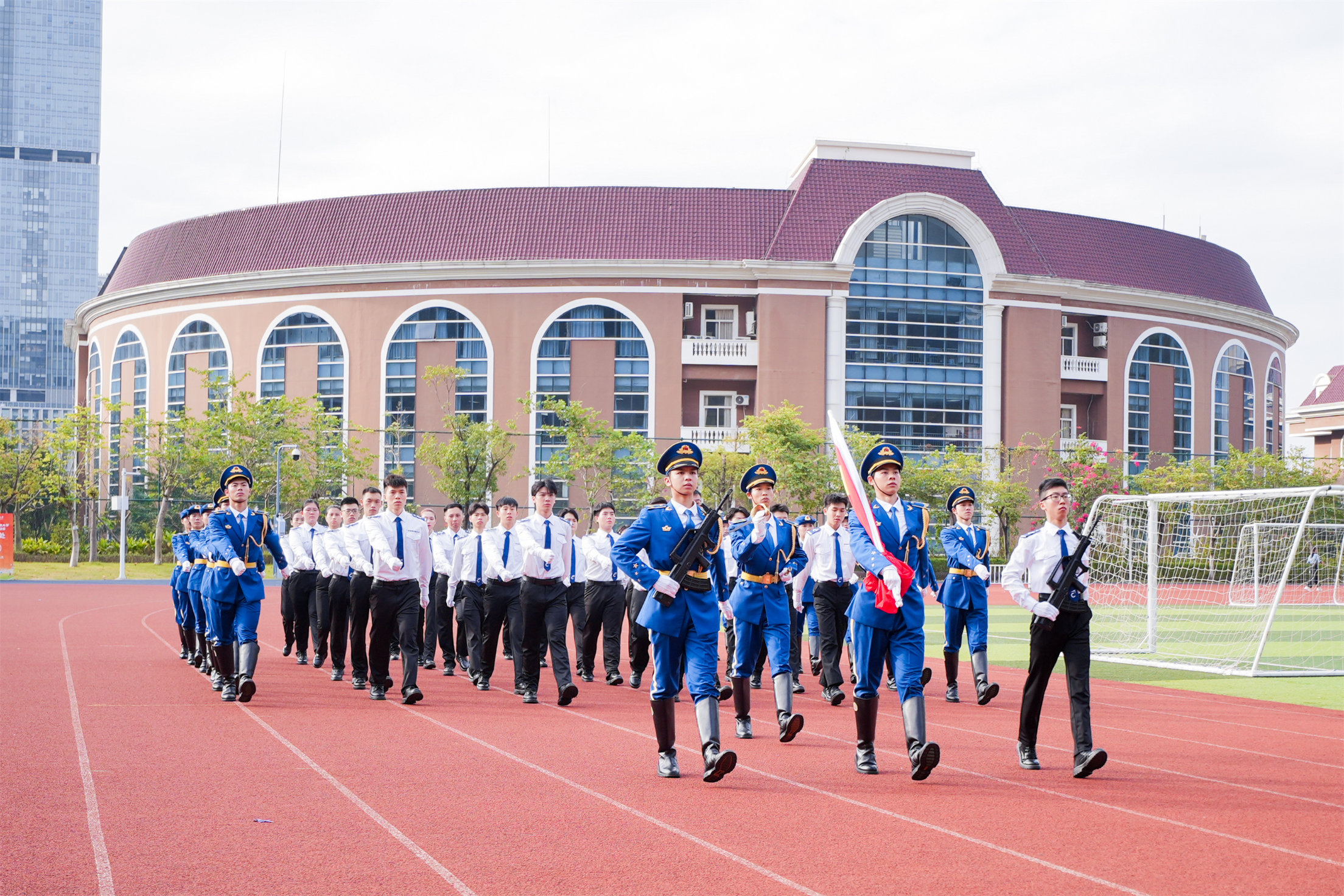 同升一面旗,奋进新时代!深圳职业技术大学与香港港专学院师生交流纪实