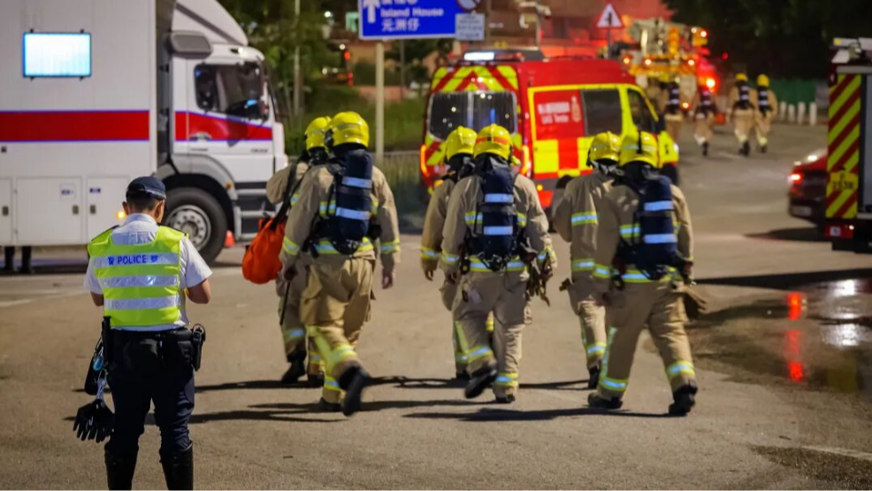 香港大埔火灾已致94人遇难，预计上午9时完成破门搜救