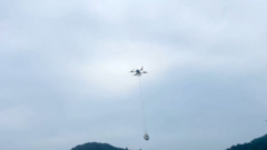 空中“搬运工”，解锁贵州山区运输“新姿态”