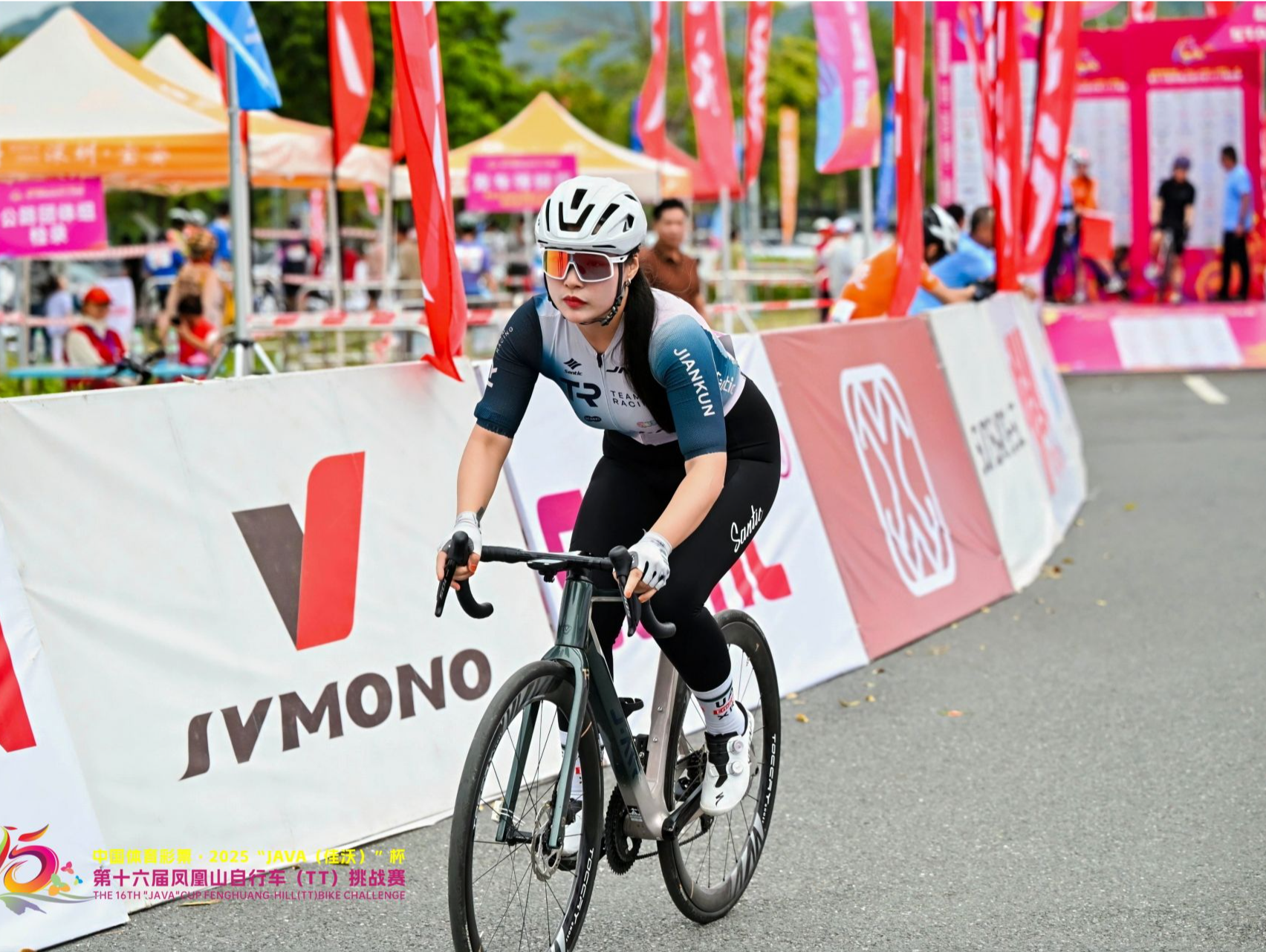 第十六届凤凰山自行车（TT）挑战赛在深举行