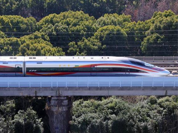 创历史同期新高！1至10月全国铁路发送旅客39.5亿人次 