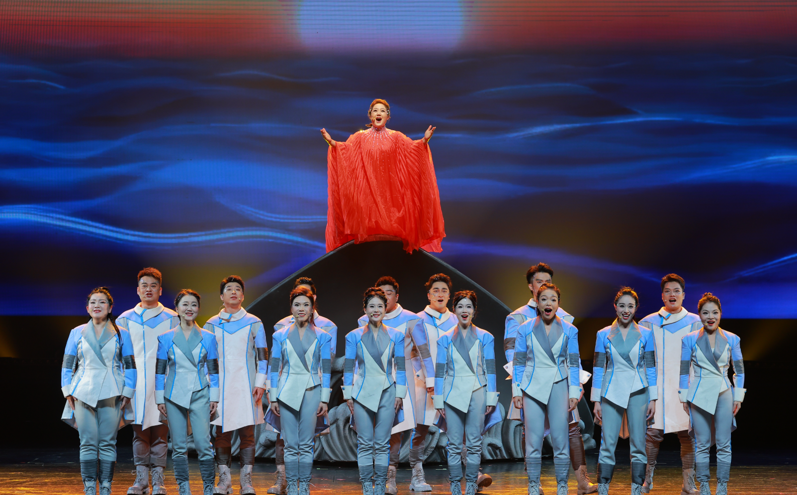 一曲跨越千年的时代回响，深圳南山原创《追光》摘得“群星奖”