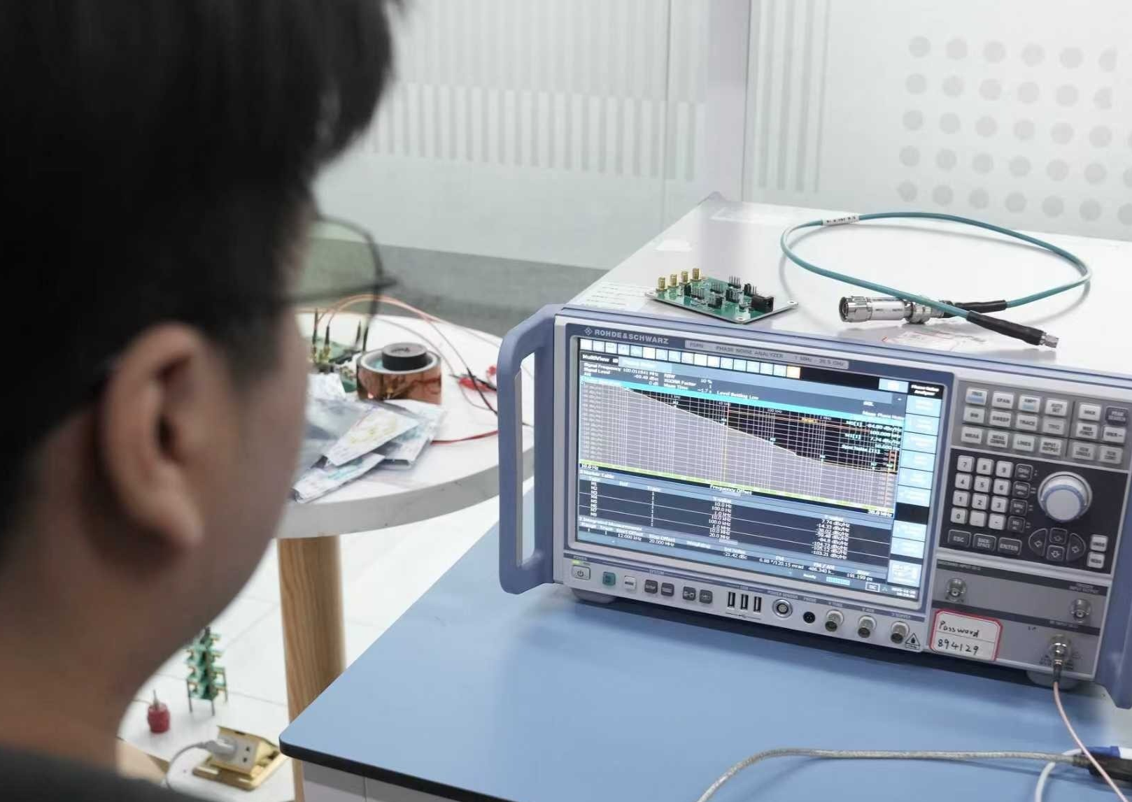 破局MEMS振荡器领域，为电子设备换上“中国心脏”｜福田独角兽突围④